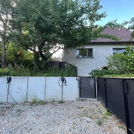 Deine Auszeit: Kurztrip Ins Gruene, Wochenendhaus * 알트도르프 바이 뉘른베르크